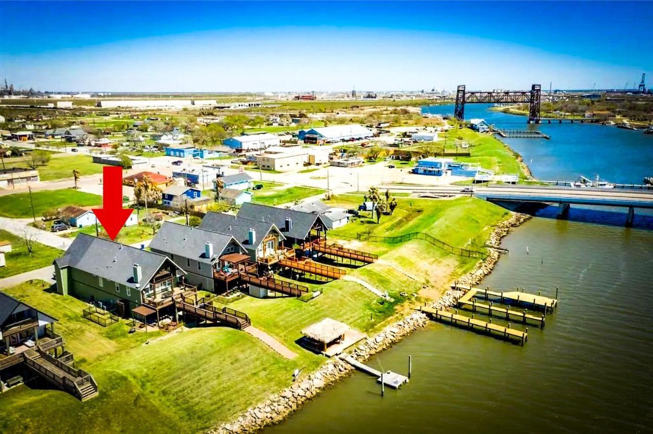 Luxury Waterfront Home Family And Pet Friendly Near Surfside Beach 11 Mins Freeport Exterior foto